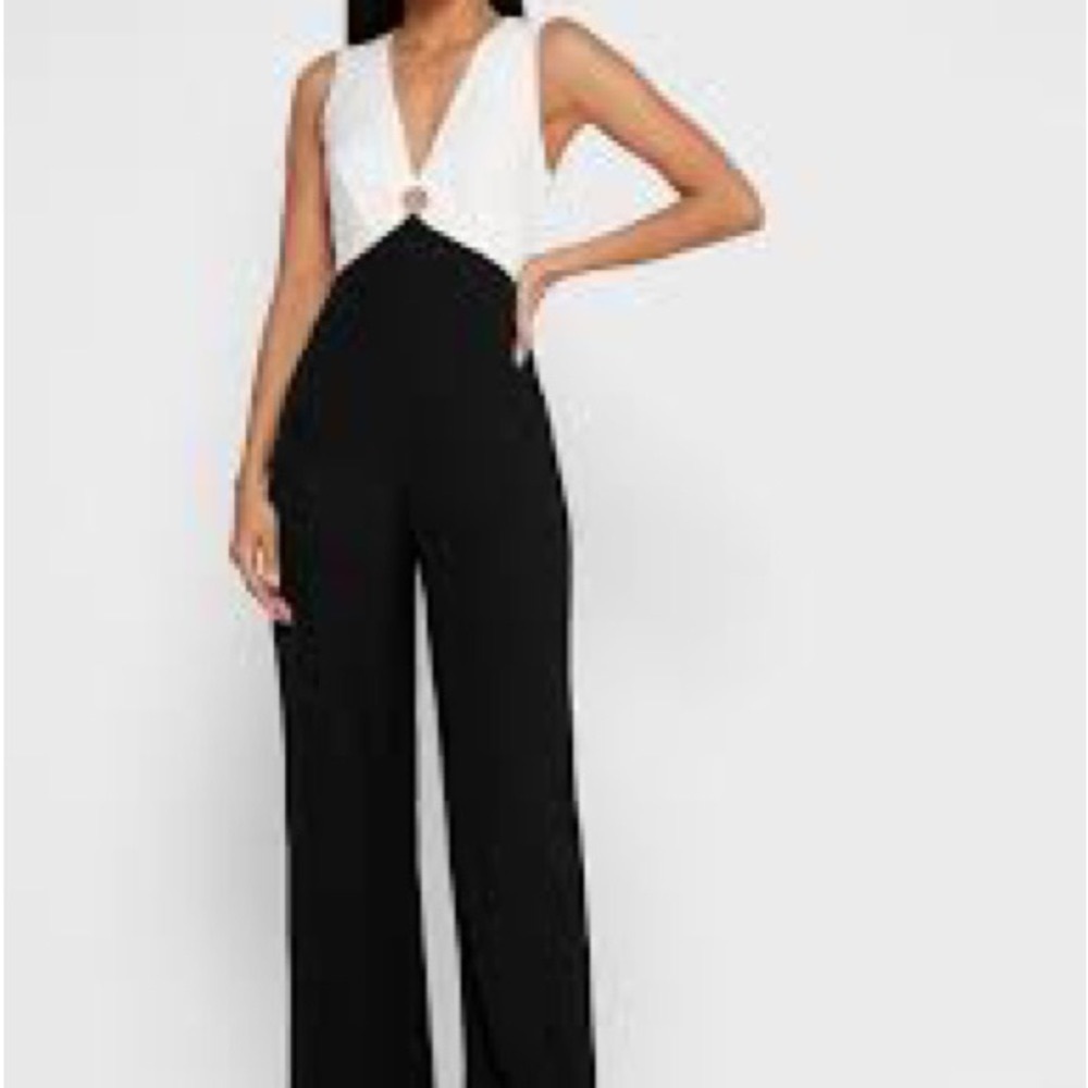 Ted Baker wide leg jumpsuit, size 2. NEW!!